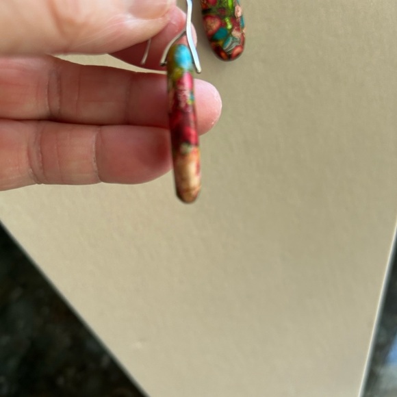 Pretty multi colored earrings with silver color hooks. Goes with anything - Picture 2 of 4